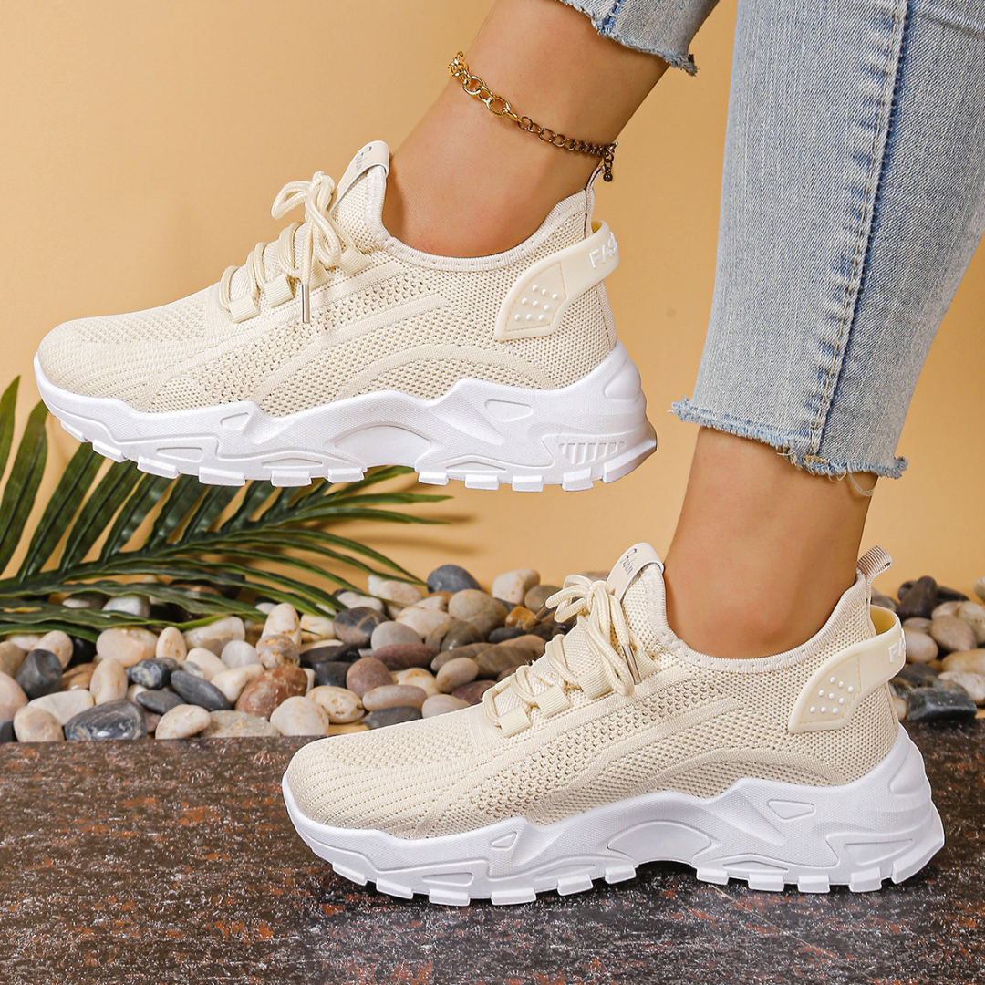 Aveline | Women’s Wide Toe Box Cushioned Walking Sneakers
