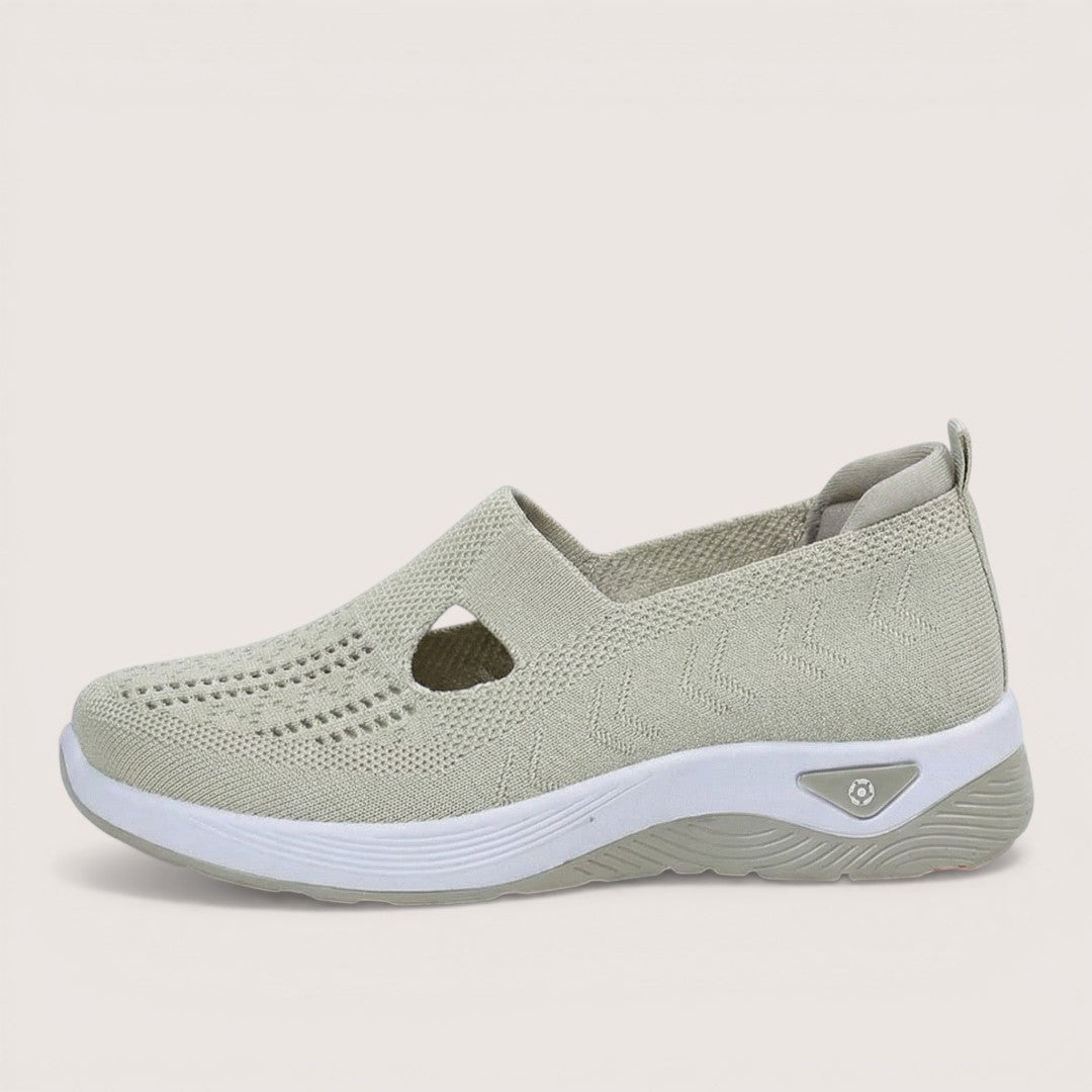 Lyra | Women’s Breathable Non-Slip Lightweight Walking Shoes